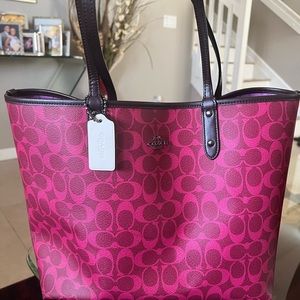 Coach reversible bag/ Handles 9 1/2", 13" (L) x 11 1/2" (H) x 6 1/4" (W)